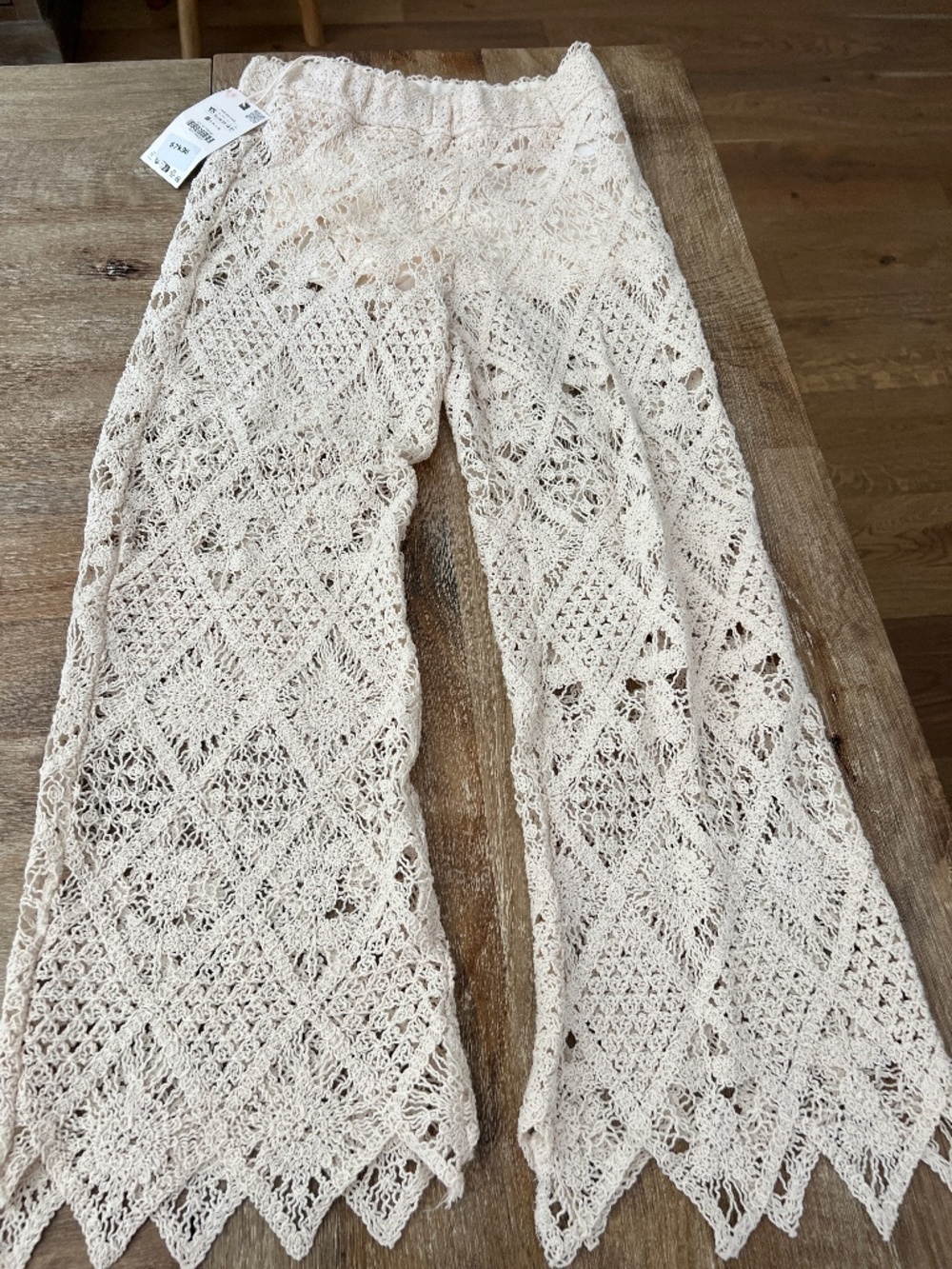 ZARA CROCHET PANTS
